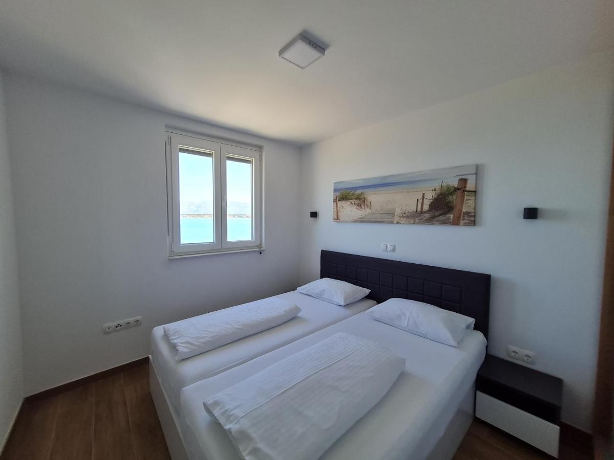 Apartmani Adria ニン エクステリア 写真