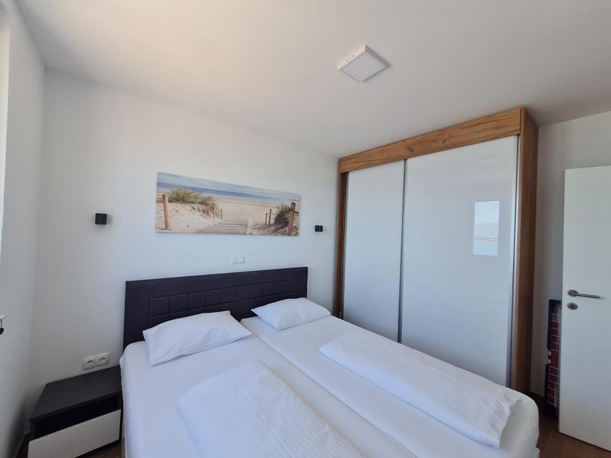 Apartmani Adria ニン エクステリア 写真