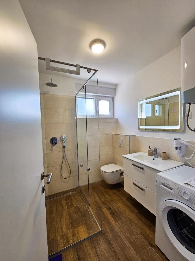 Apartmani Adria ニン エクステリア 写真