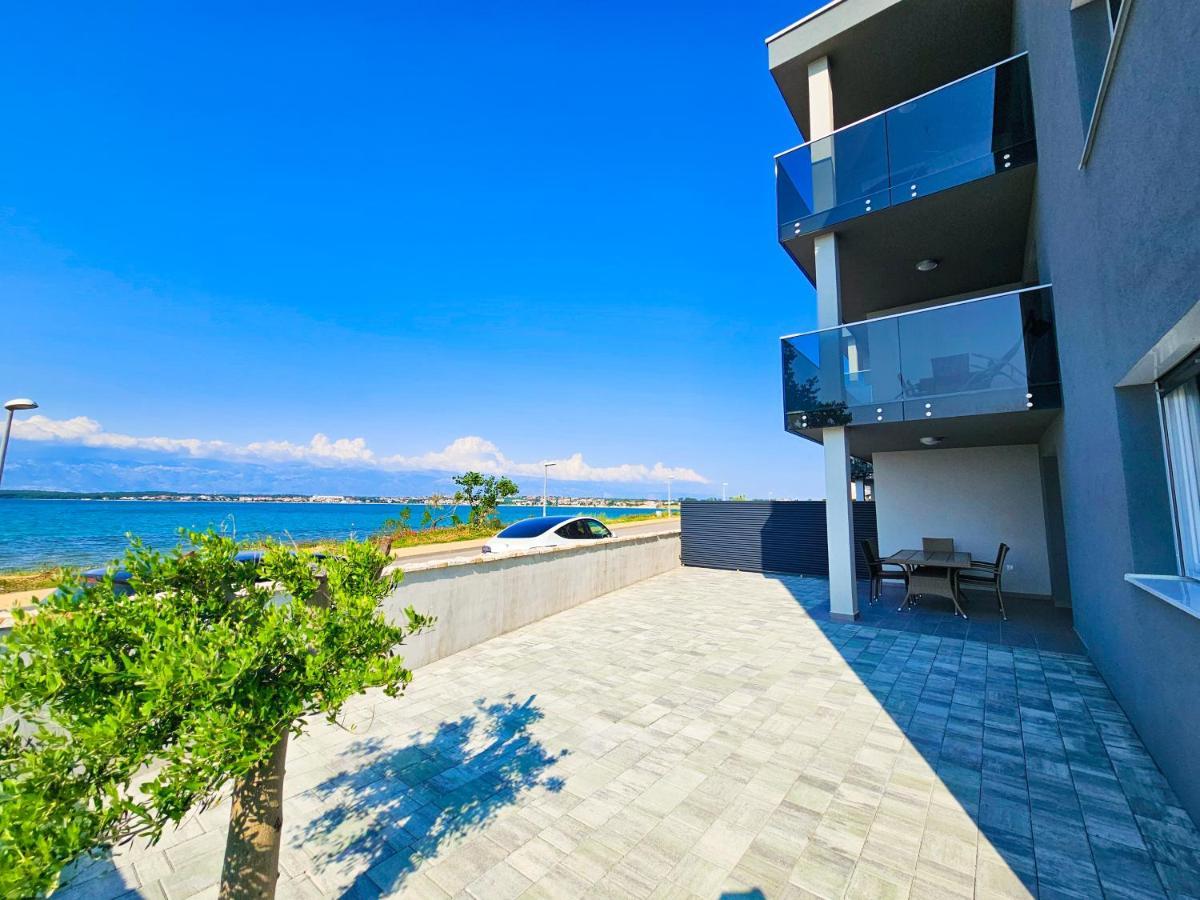 Apartmani Adria ニン エクステリア 写真